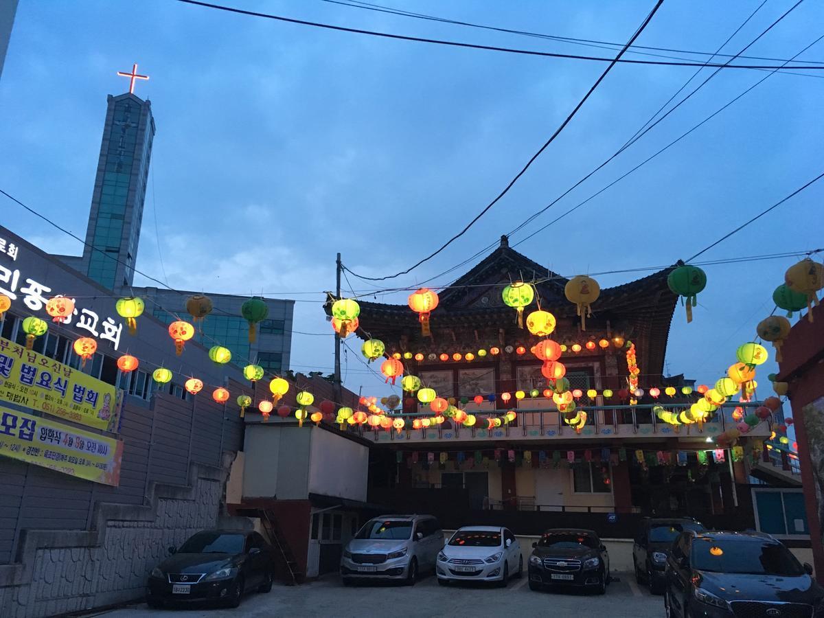 Busan Backpackers Luaran gambar