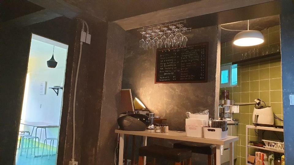 Busan Backpackers Luaran gambar