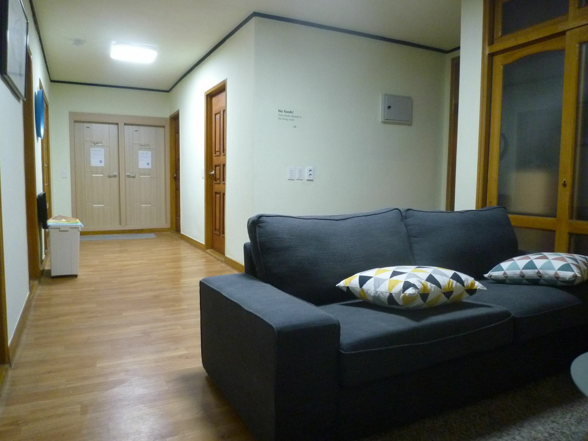 Busan Backpackers Luaran gambar